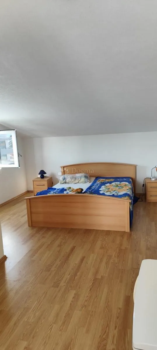 apartmani u srcu orebića – kuća na prodaju - slika 9