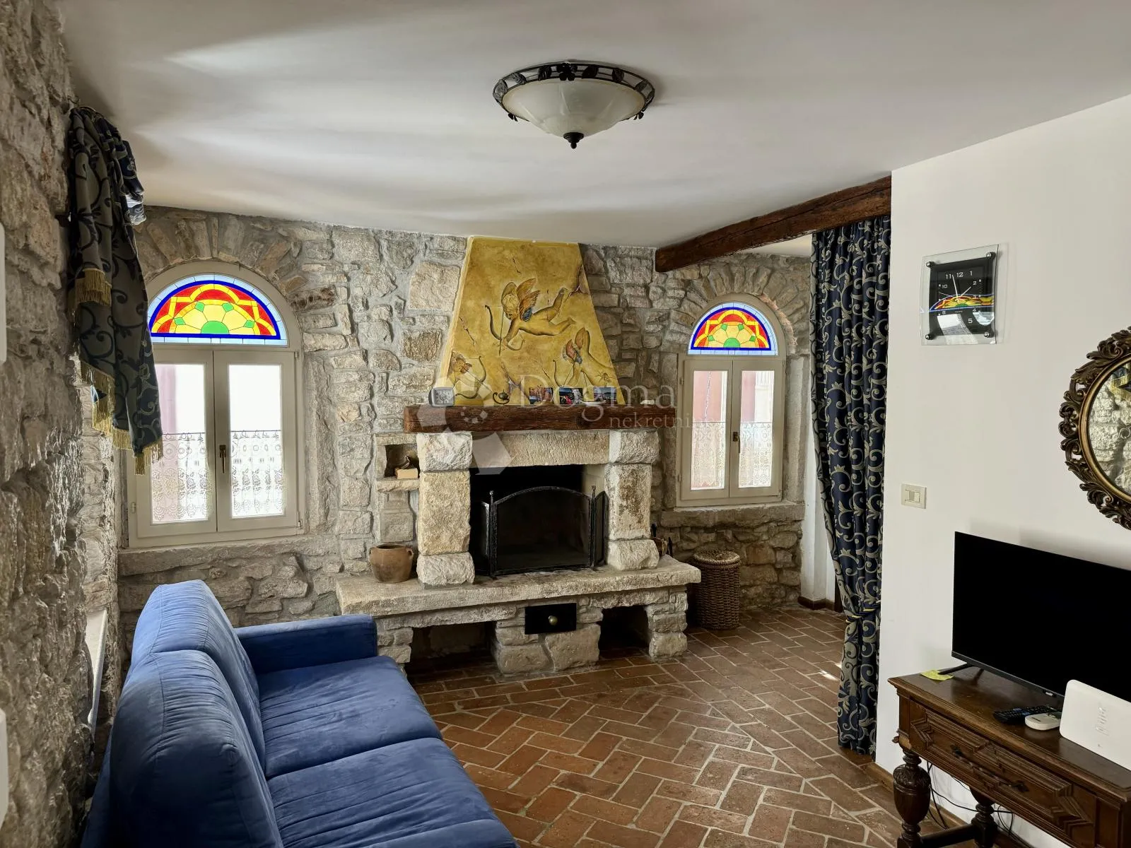 rovinj - kuća sa šest apartmana u srcu starog grada - slika 18