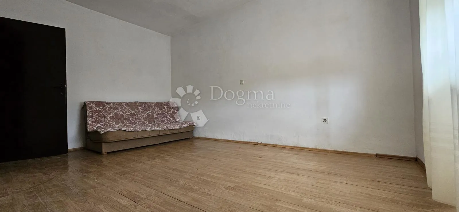 komforna mala kuća od 110m² - slika 6
