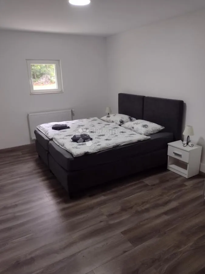 štikada-kuća za odmor s bazenom - slika 15