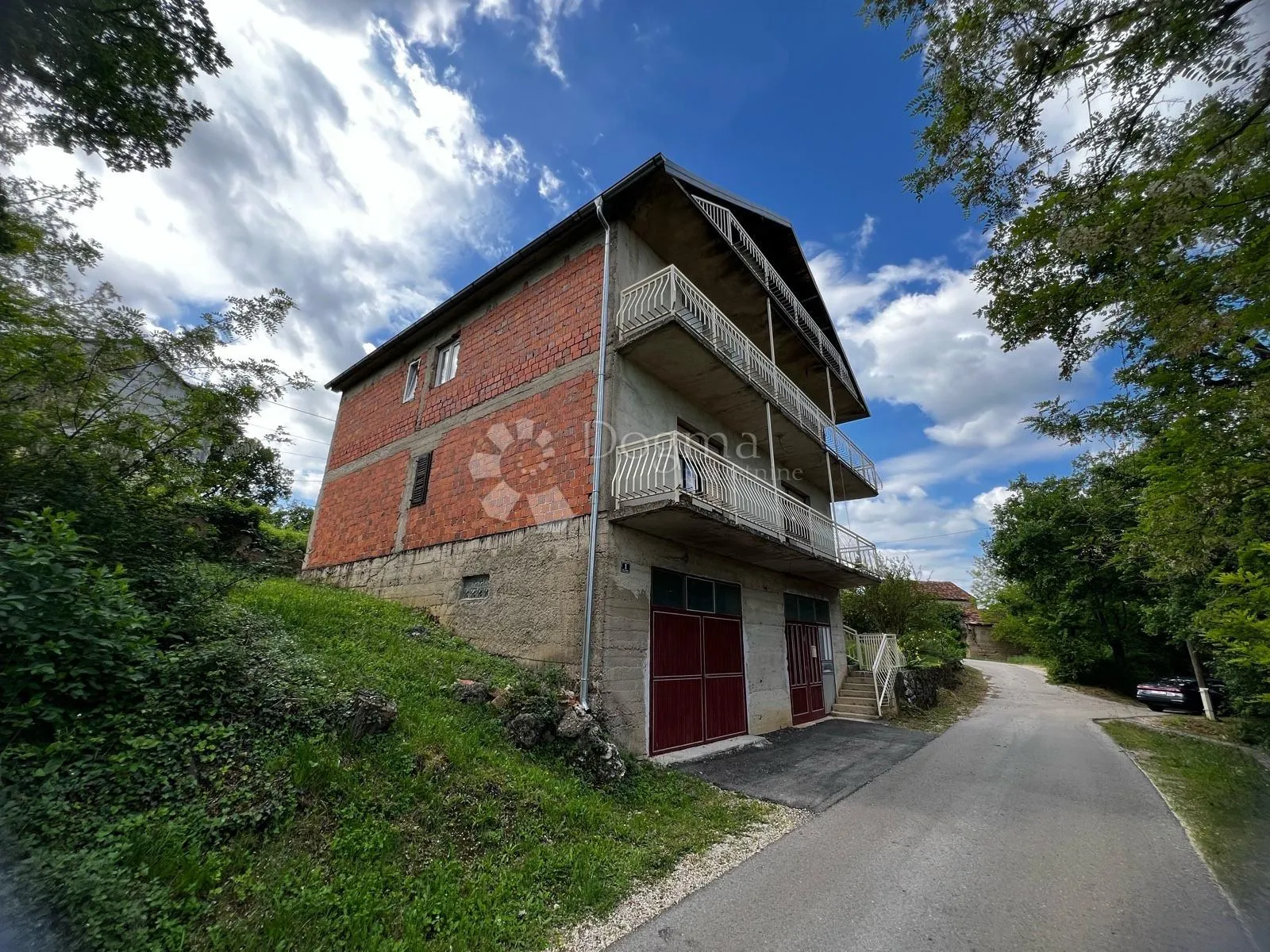 obiteljska kuća knin - slika 2