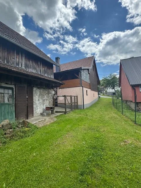 imanje s kućom i velikom okućnicom u vrbovskom - slika 3