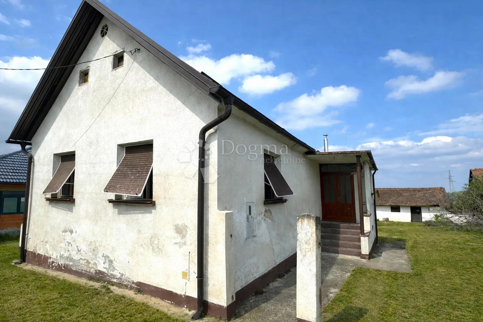 Mala kuća, veliko zemljište – 1.422 m² mogućnosti u Selniku - Selnik, Ludbreg