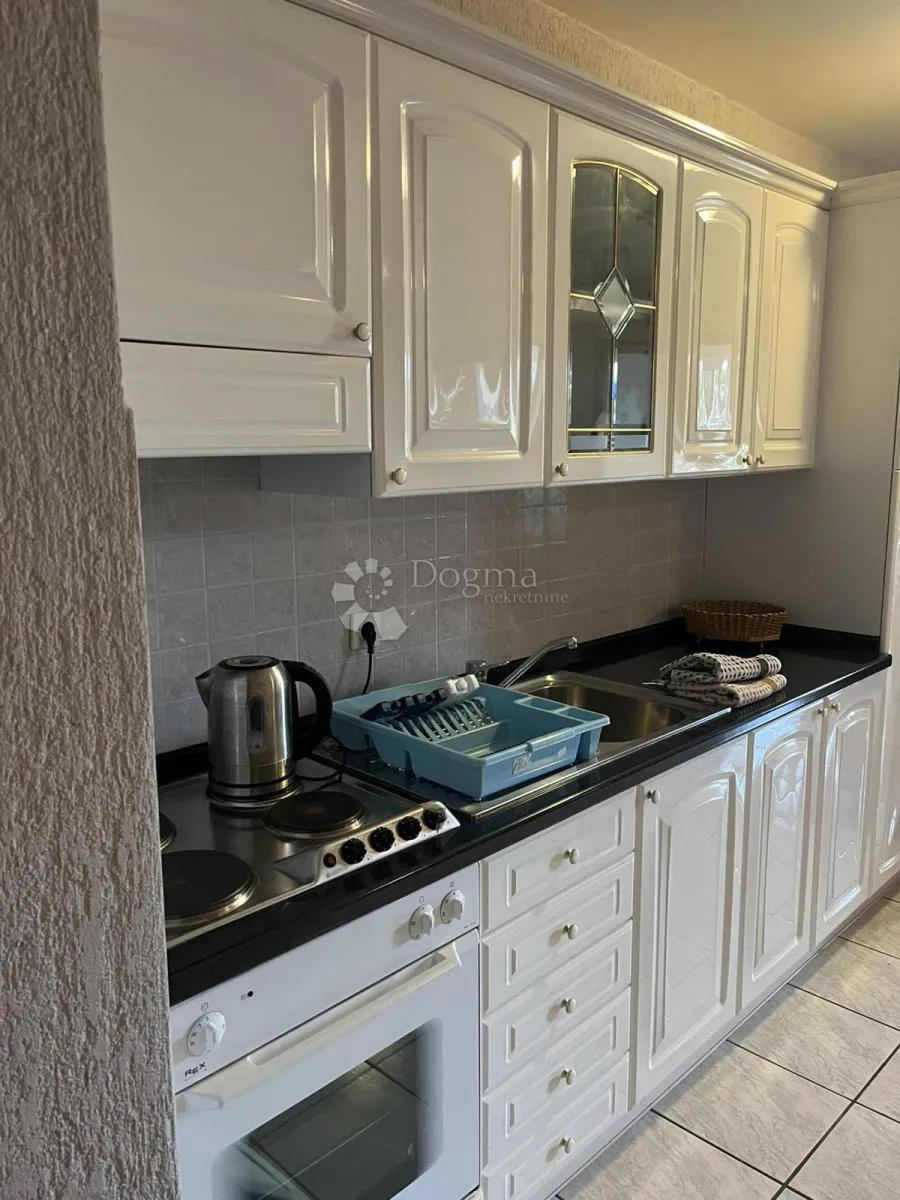malinska, apartman na sjajnoj lokaciji - slika 10