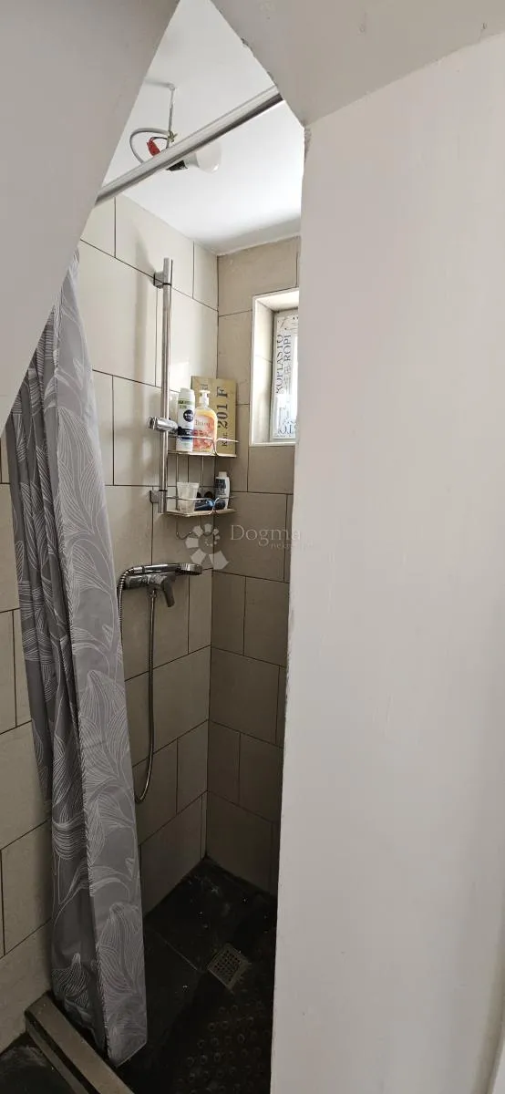 vaša oaza mira u istri-200 metara od mora! - slika 15