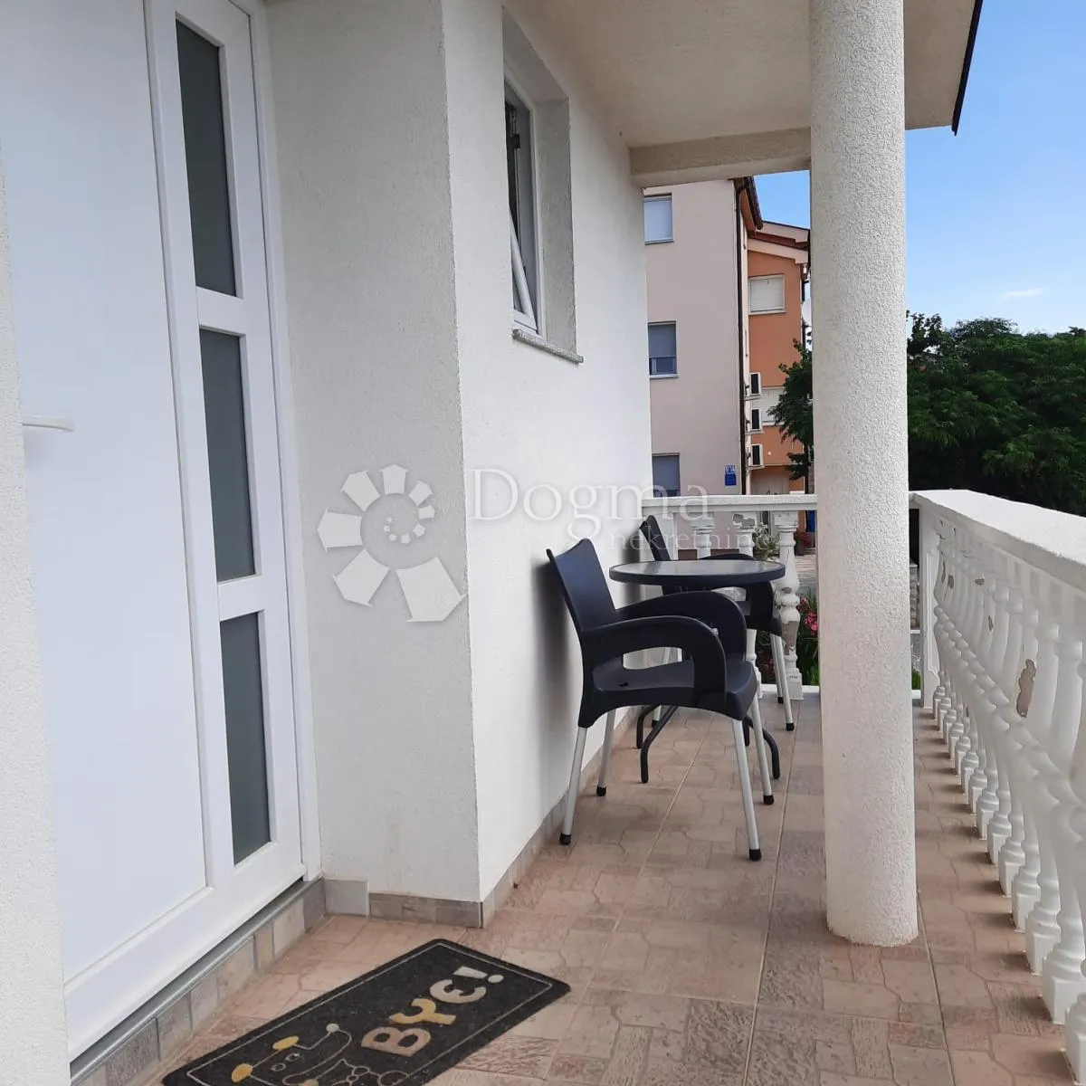otok vir kuća s panoramskim pogledom na more i okućnicom - slika 12