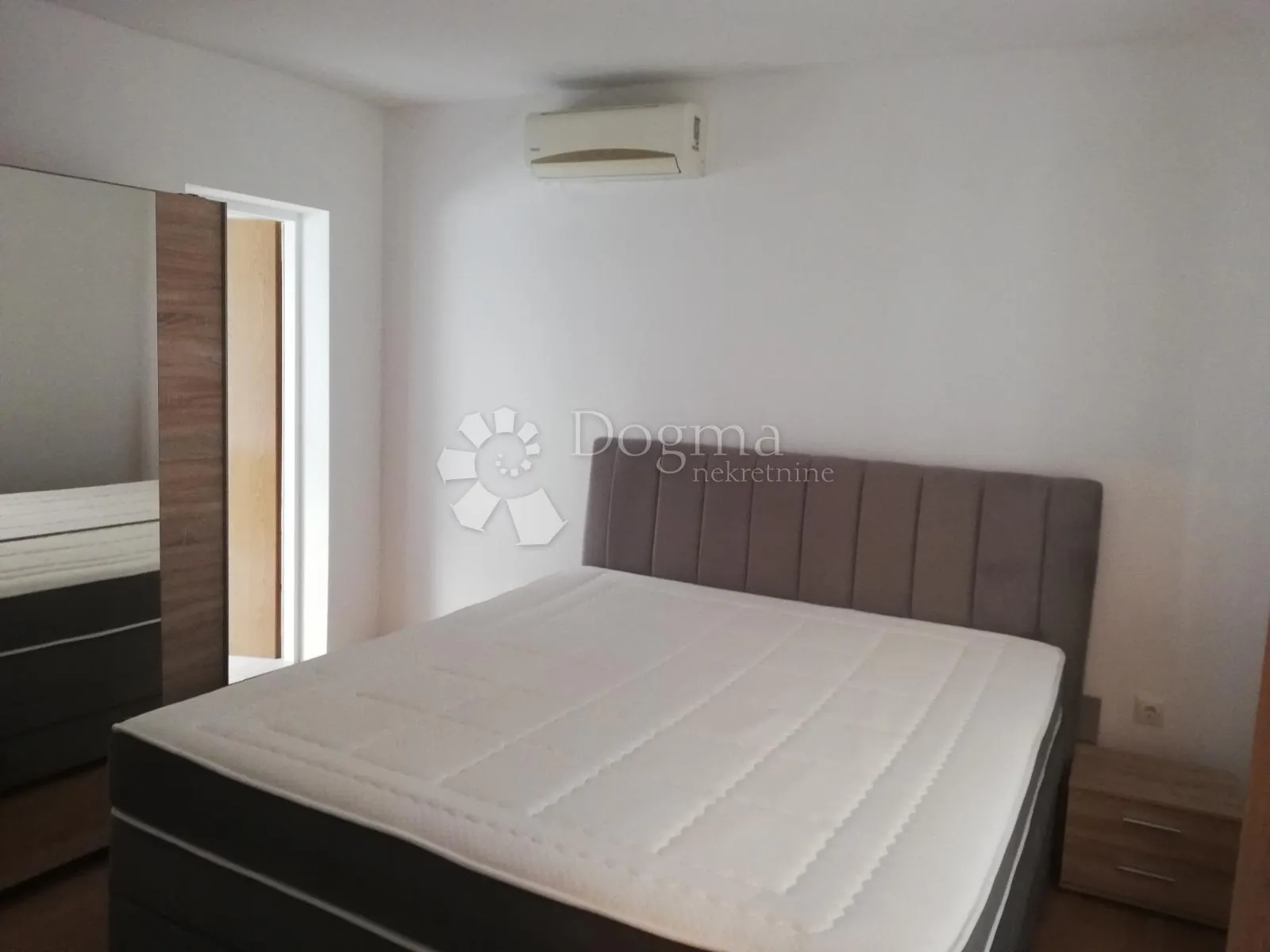 prodaja stana, centar - petrinjska ulica, 83,83m2, 3.kat - slika 4