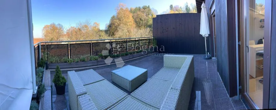 smart luksuzni penthouse u srcu samobora - slika 7