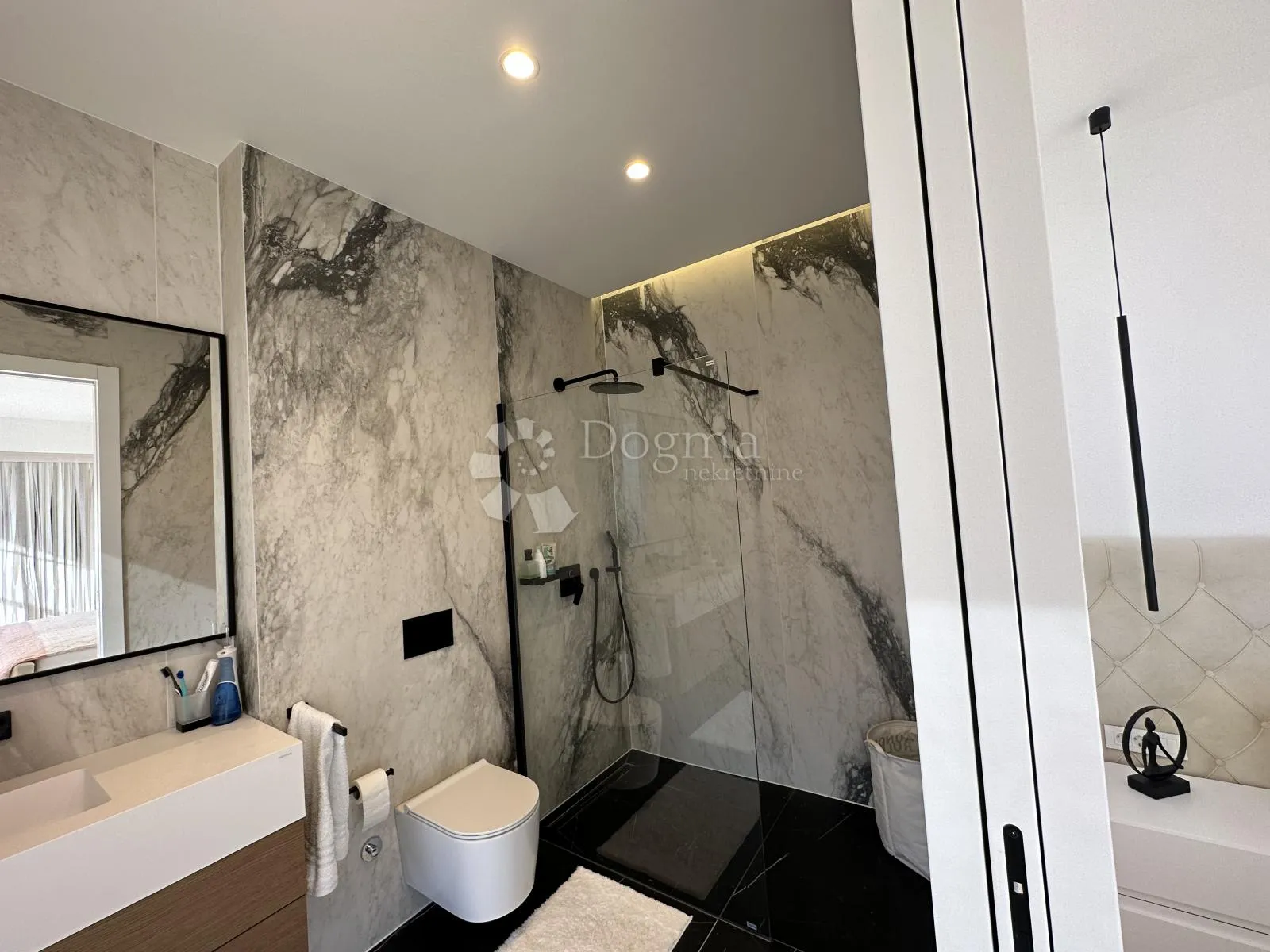 opatija luksuzni penthouse sa bazenom - slika 18