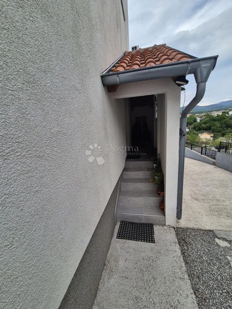 ekskluzivno! prostrani apartman 69 m² + 172 m² okućnice - slika 9
