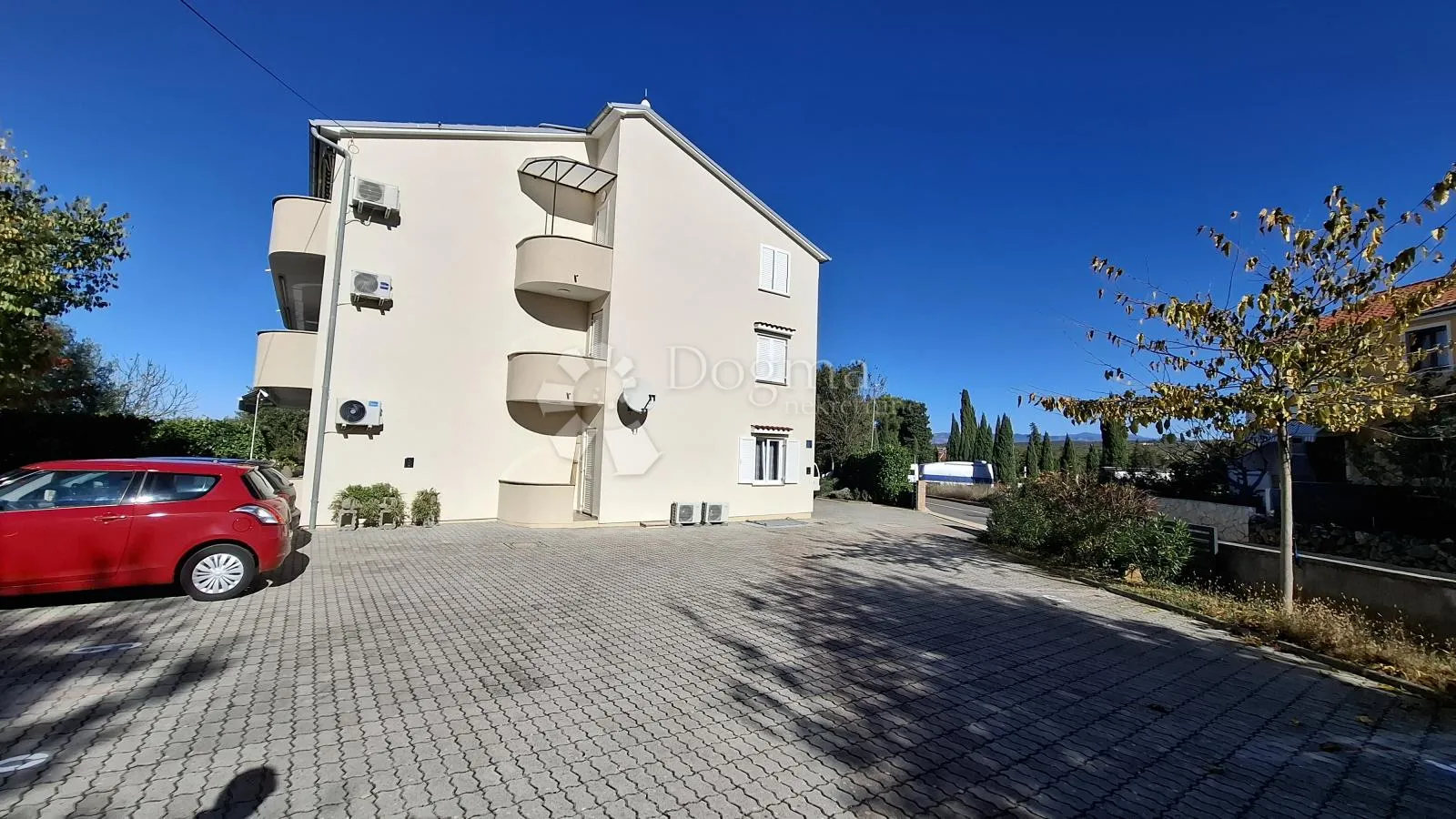 malinska apartman sa velikom okućnicom - slika 12