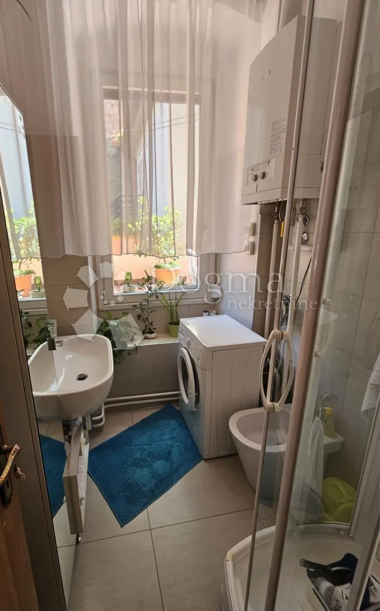 stan + apartman + garaža + konoba + vrt - slika 16
