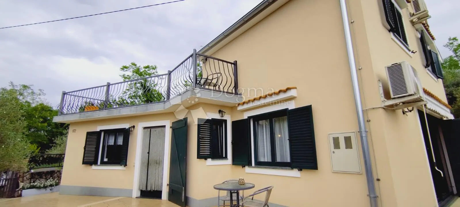 otok krk - kuća sa pogledom na more - slika 2