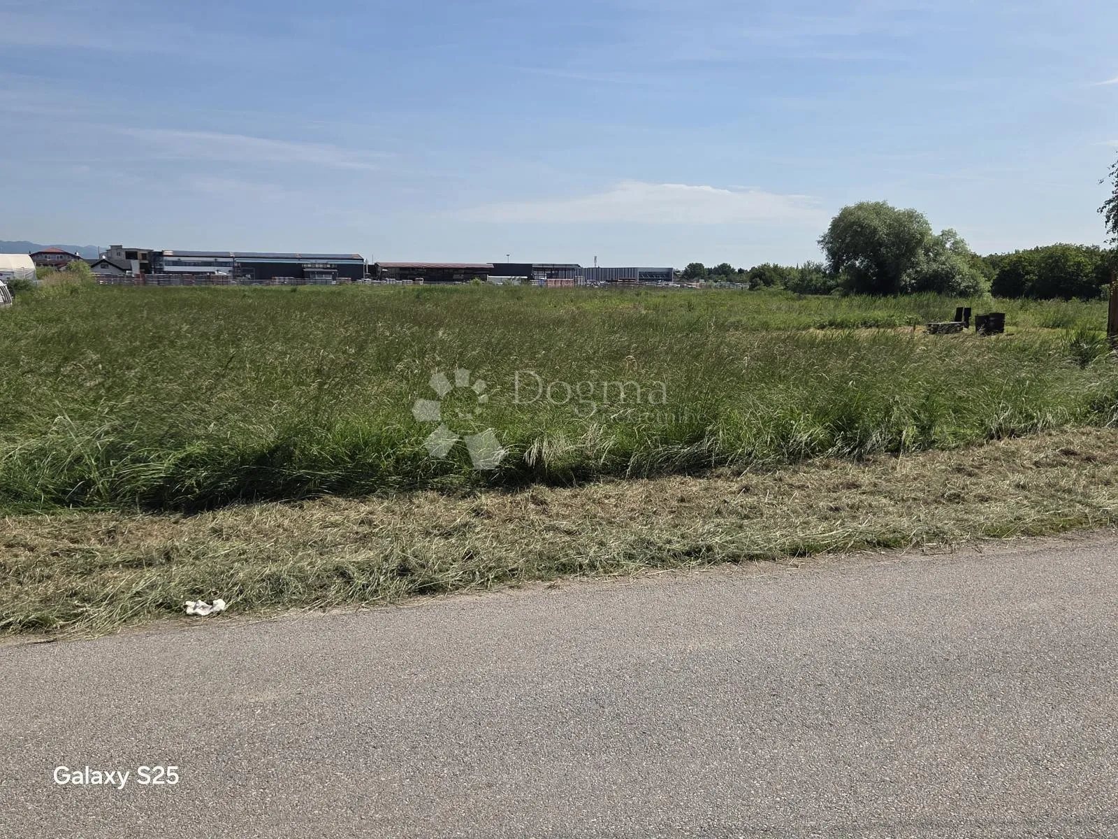 Stupnik građevinsko zemljište u industrijskoj zoni do 60% izgrađenosti parcele - Gornji Stupnik, Stupnik