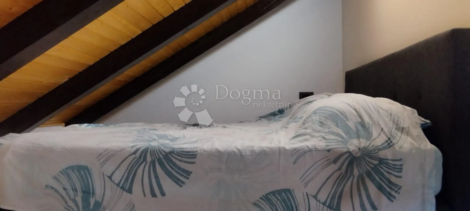 gorski kotar - planinska kuća na 20.000 m2 okućnice - slika 15