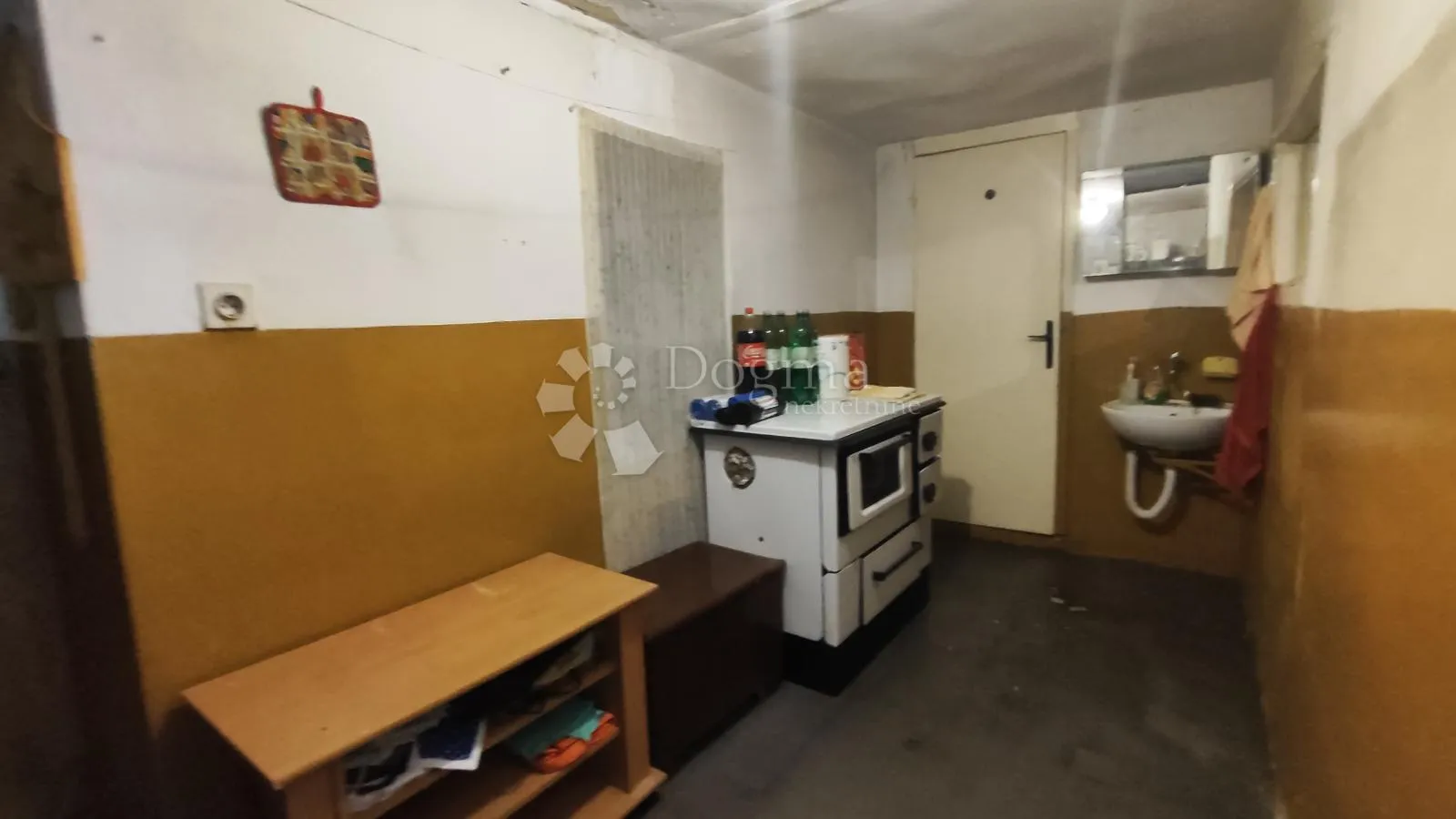 kuća za adaptaciju škrljevo hitno - slika 3