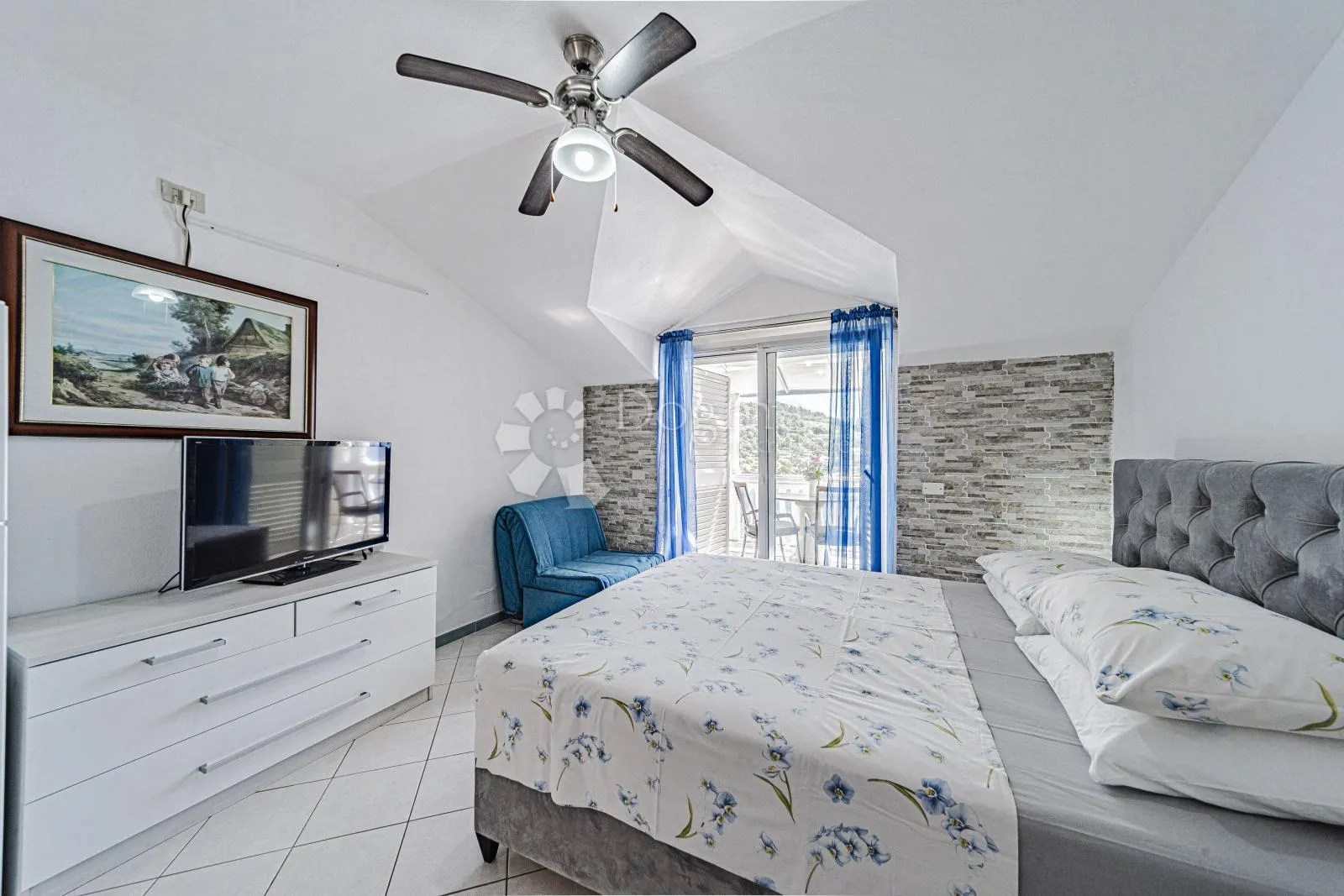 prvi red do mora: samoodrživa apartmanska vila s uhodanim poslovanjem – vela luka, korčula - slika 124