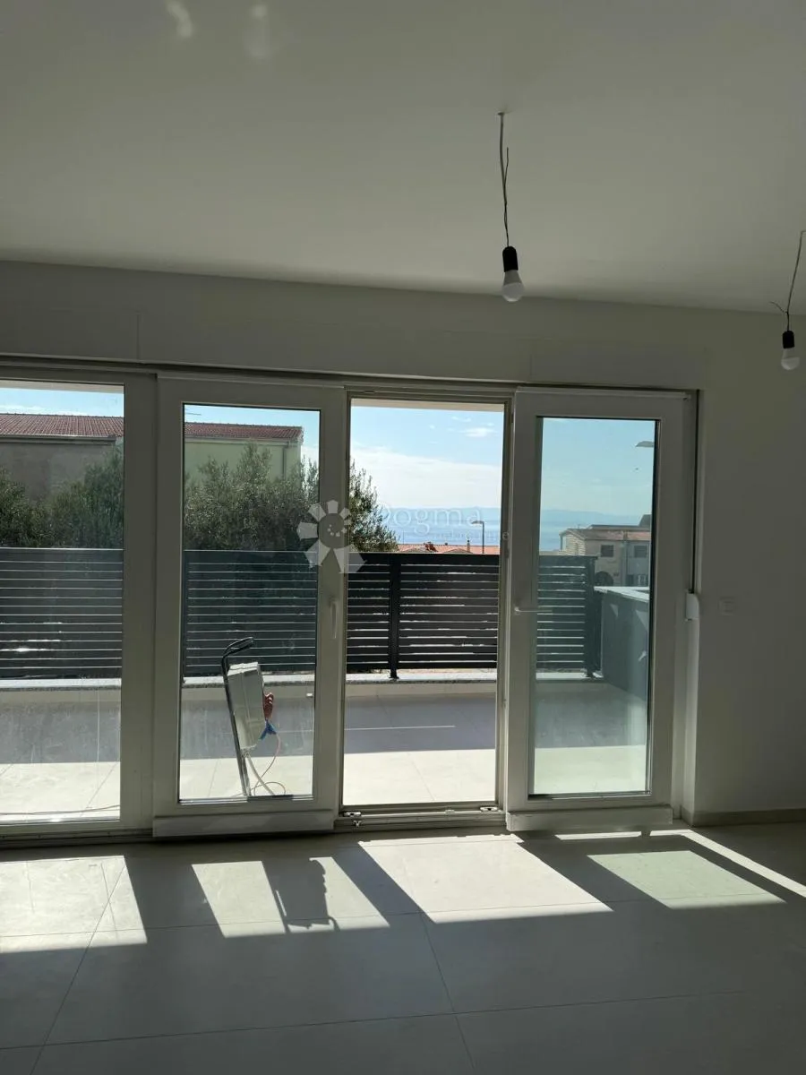 makarska, novogradnja, prizemlje 84,98m2 - slika 12