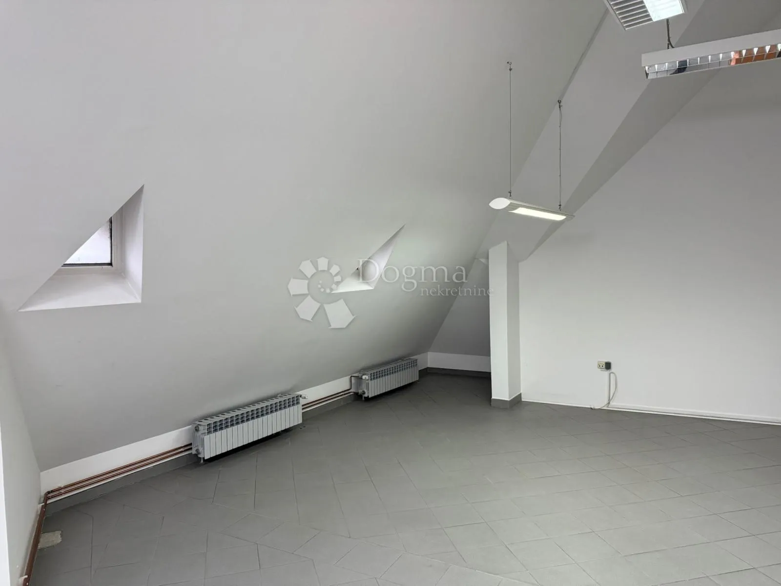 prestižna adresa za vaše poslovanje - centar čakovca - slika 4