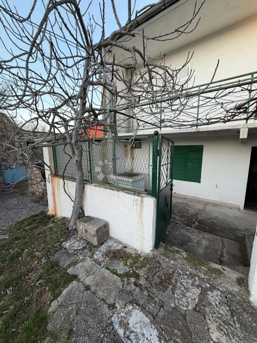 prilika! samostojeća kuća s dvorištem – sonković kod skradina - slika 16