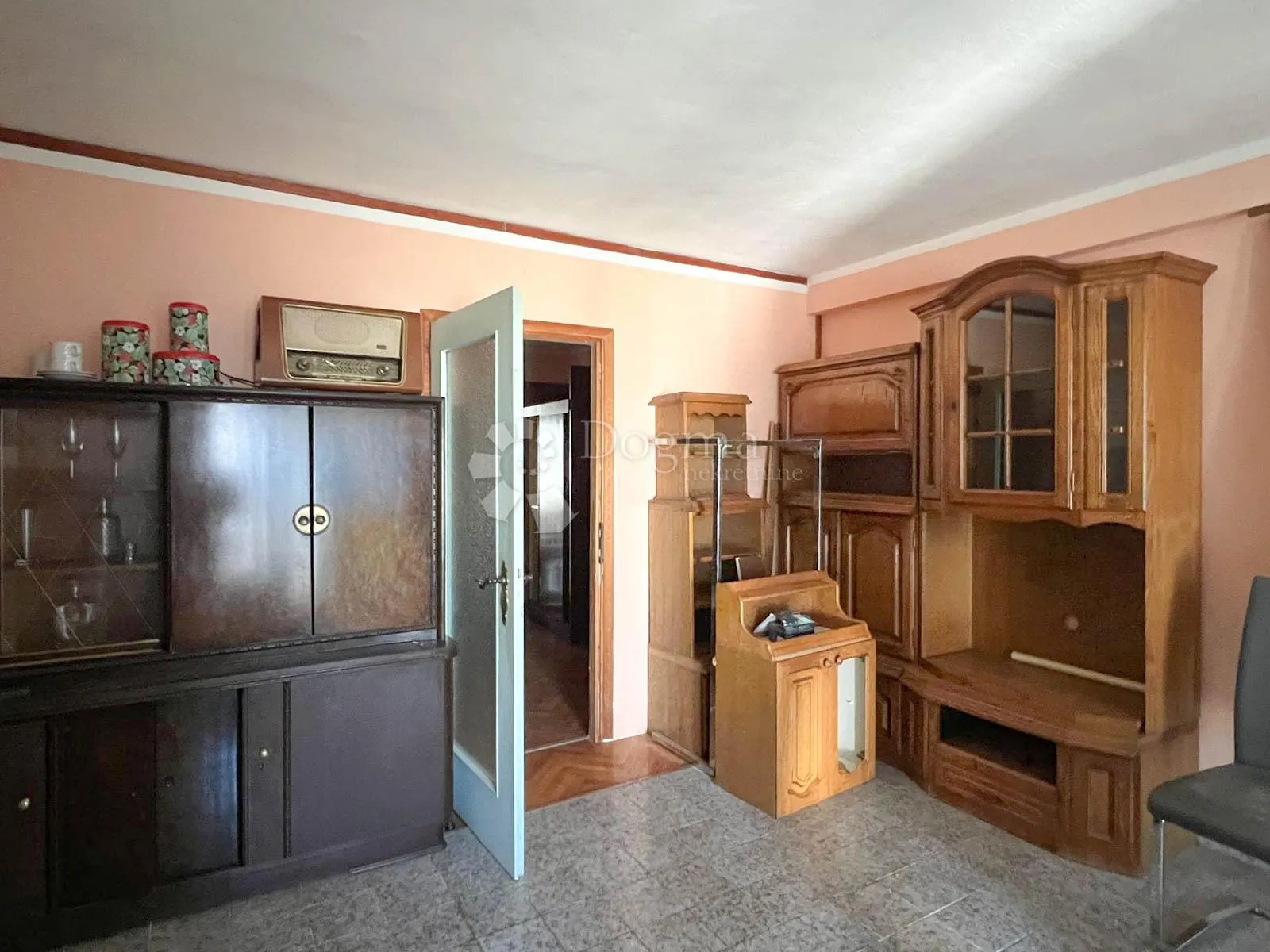 labin, prekrasna obiteljska kuća s garažom - slika 18