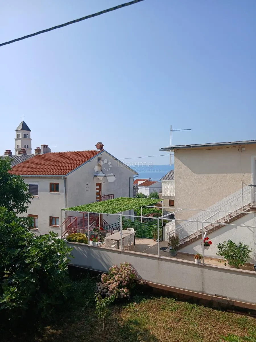 ekskluzivno samo u dogmi,crikvenica-stan blizu centra! - slika 8