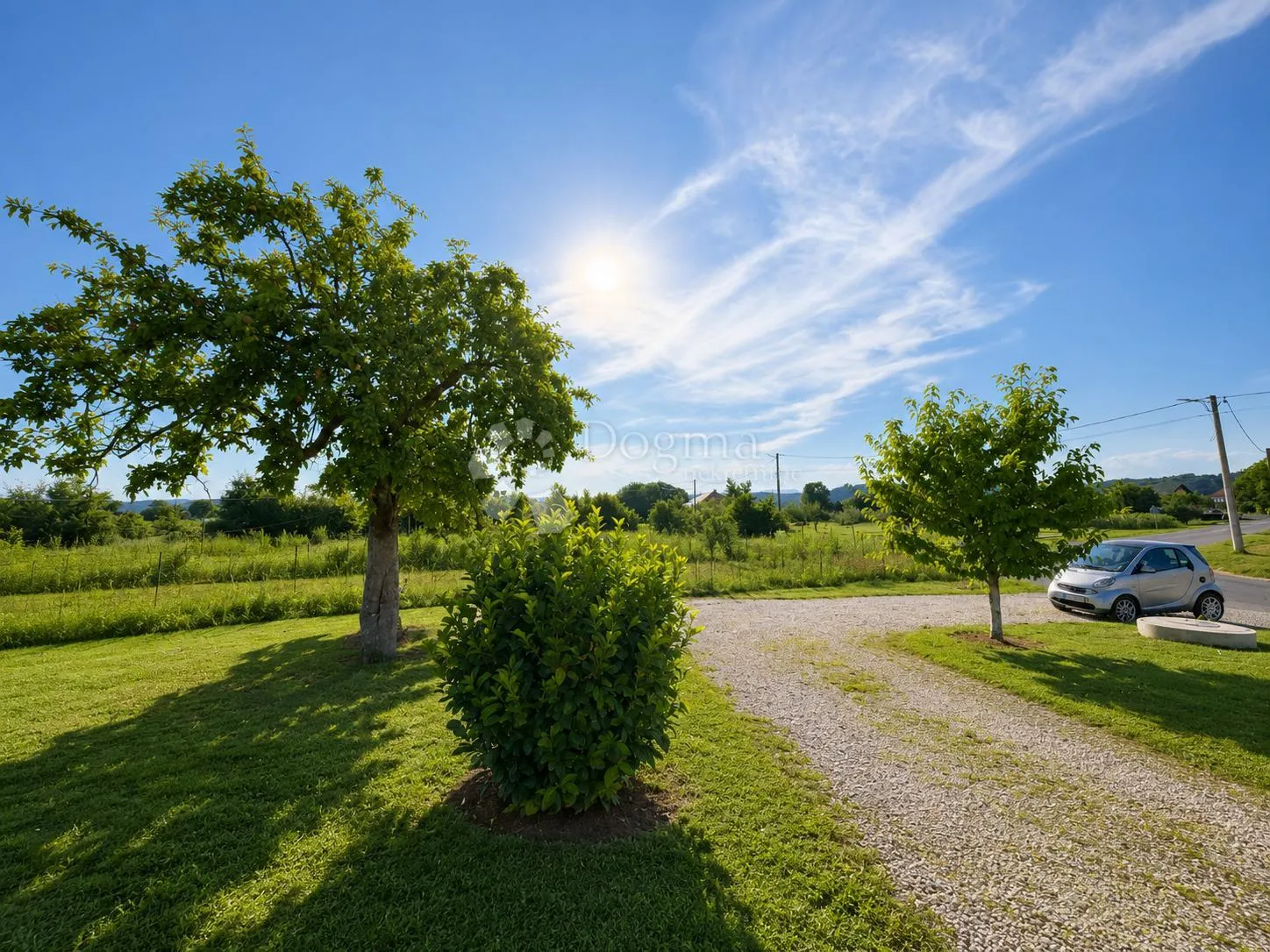 3.600 m² mira i potencijala u srcu jakovlja - slika 8