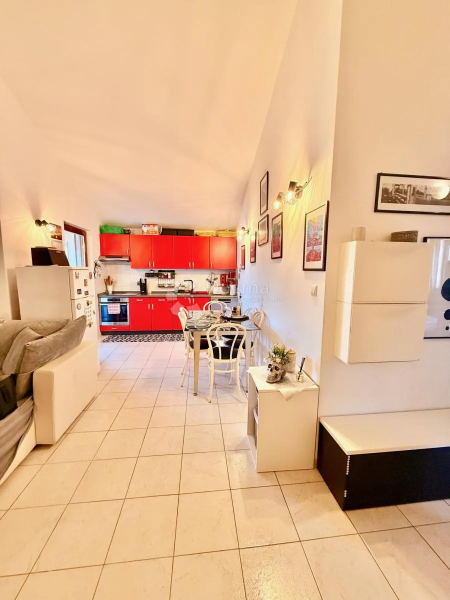 stan / apartman u klimnu, otok krk - slika 4
