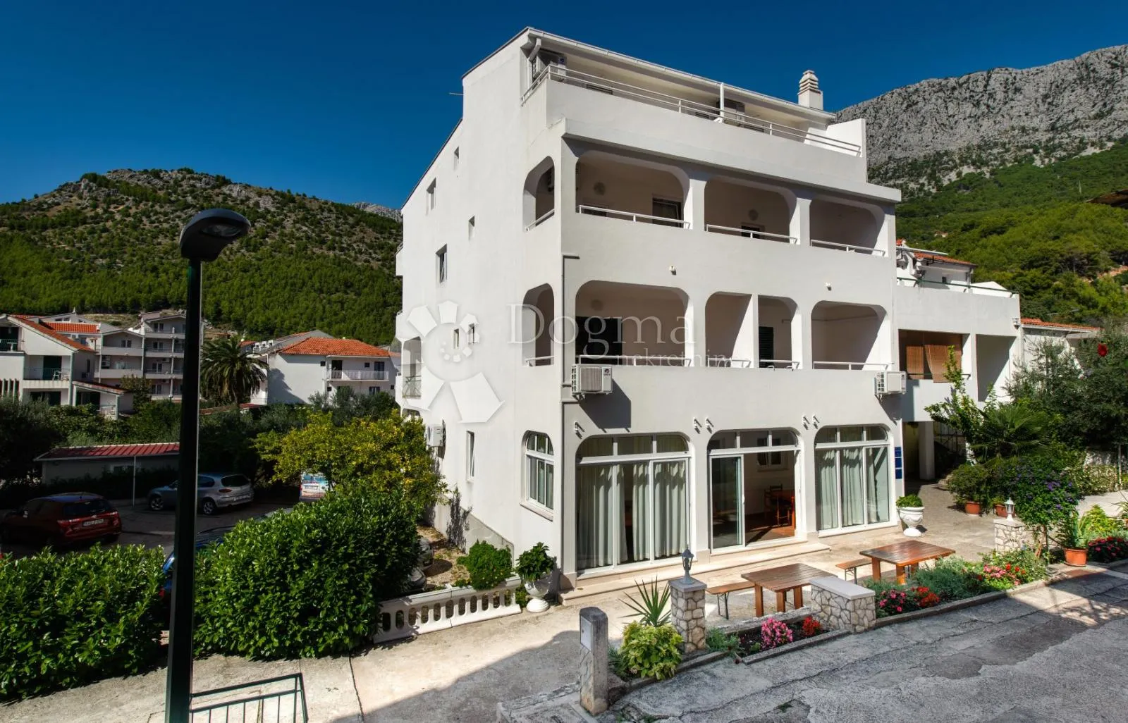 drvenik, makarska rivijera- apartmanska kuća 50 m od mora - slika 3