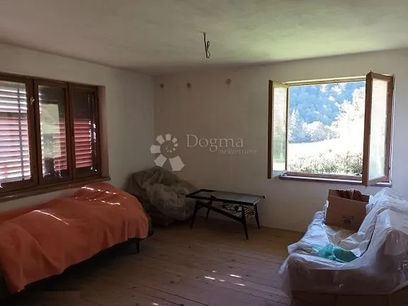velika kuća pored kupe sa 2385 m2 okućnice - slika 7
