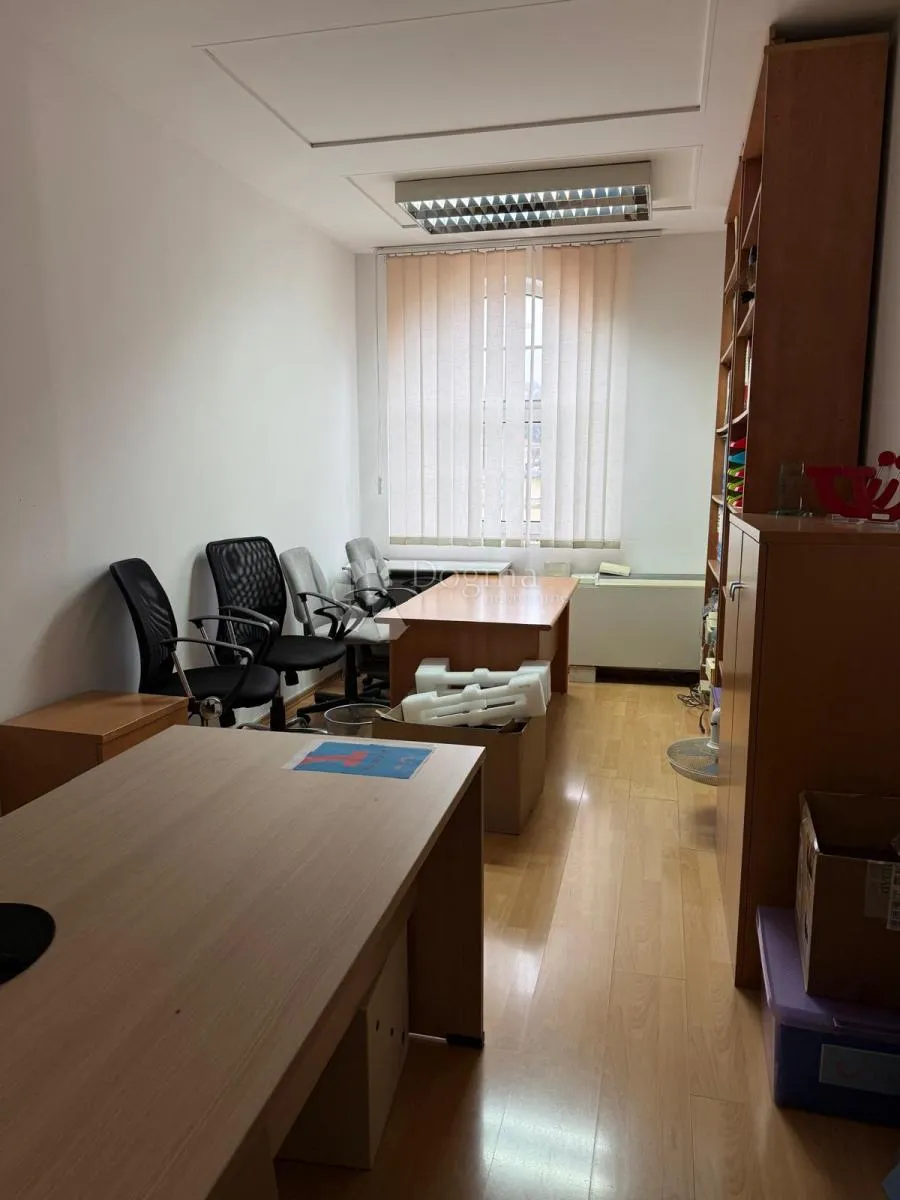 poslovni prostor na najtraženijoj lokaciji u gradu - slika 7