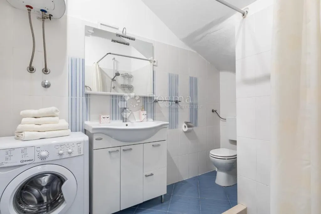atraktivan apartman u povijesnoj jezgri splita - slika 8