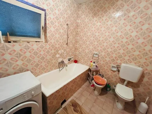 etaža na krimeji s pogledom na more - slika 10