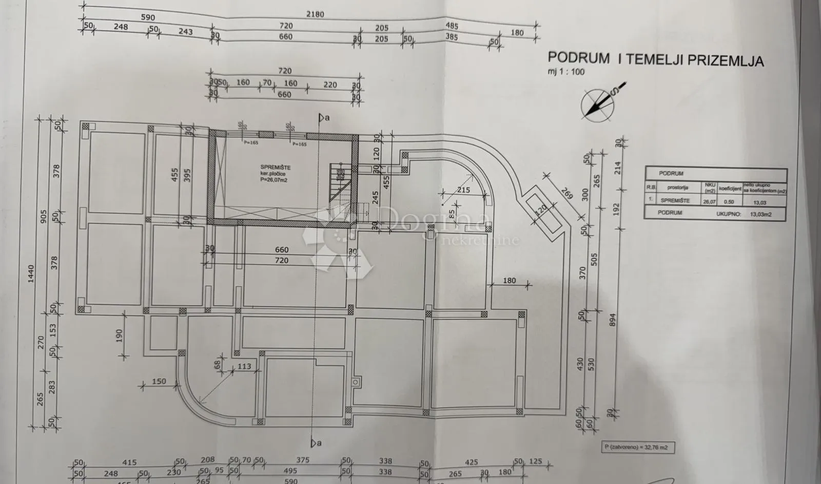 vila 425.99 m2 + 1294 m2 dvorište - prilika - slika 16