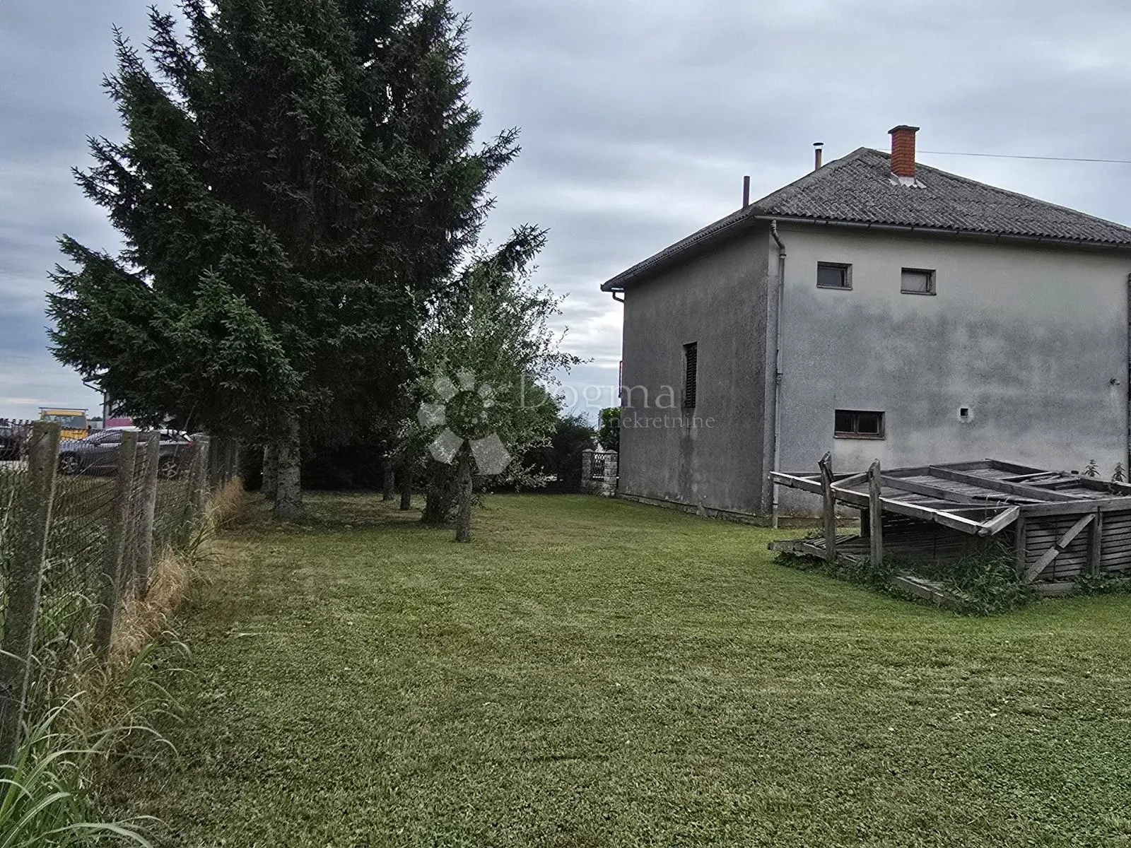 impresivna površina zemljišta u trnovcu - slika 21