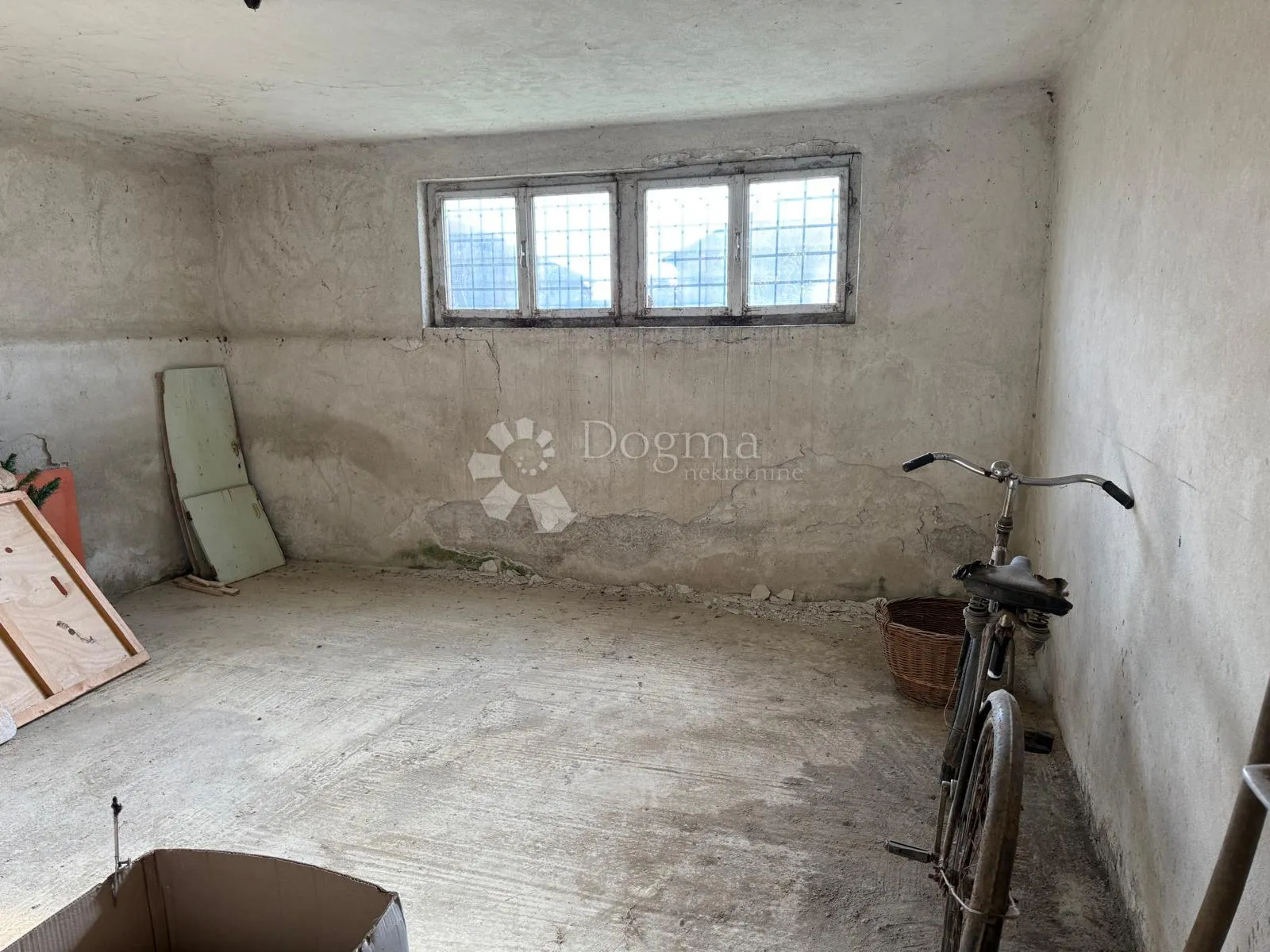 zemljište s objektima – samo 45,74 €/m²!! - slika 10