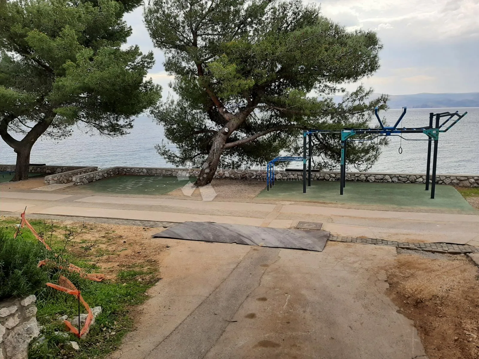 ekskluzivna kuća 80 m od mora, vrt, garaža - novi vinodolski - slika 43