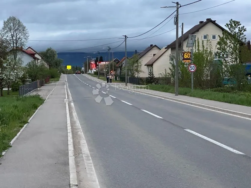 zemljište u blizini centra s projektom i građevinskom - slika 6