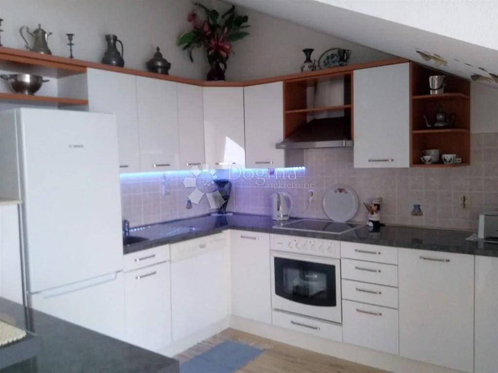 split, žnjan - stan s otvorenim pogledom na more - slika 4