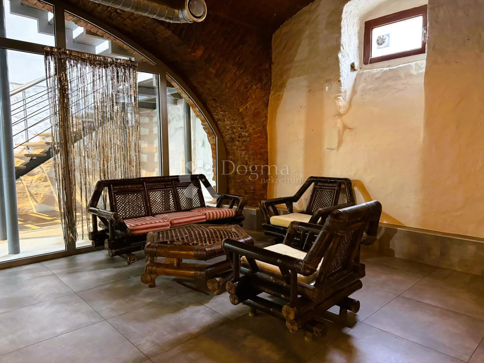 poseban prostor za vaš koncept - centar čakovca, 115 m² - slika 3