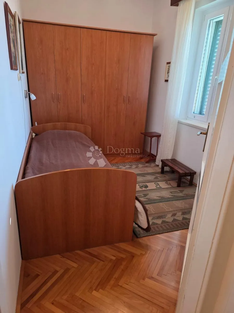 šibenik- 2 kuće u centru grada ! izvrsna prilika - slika 19