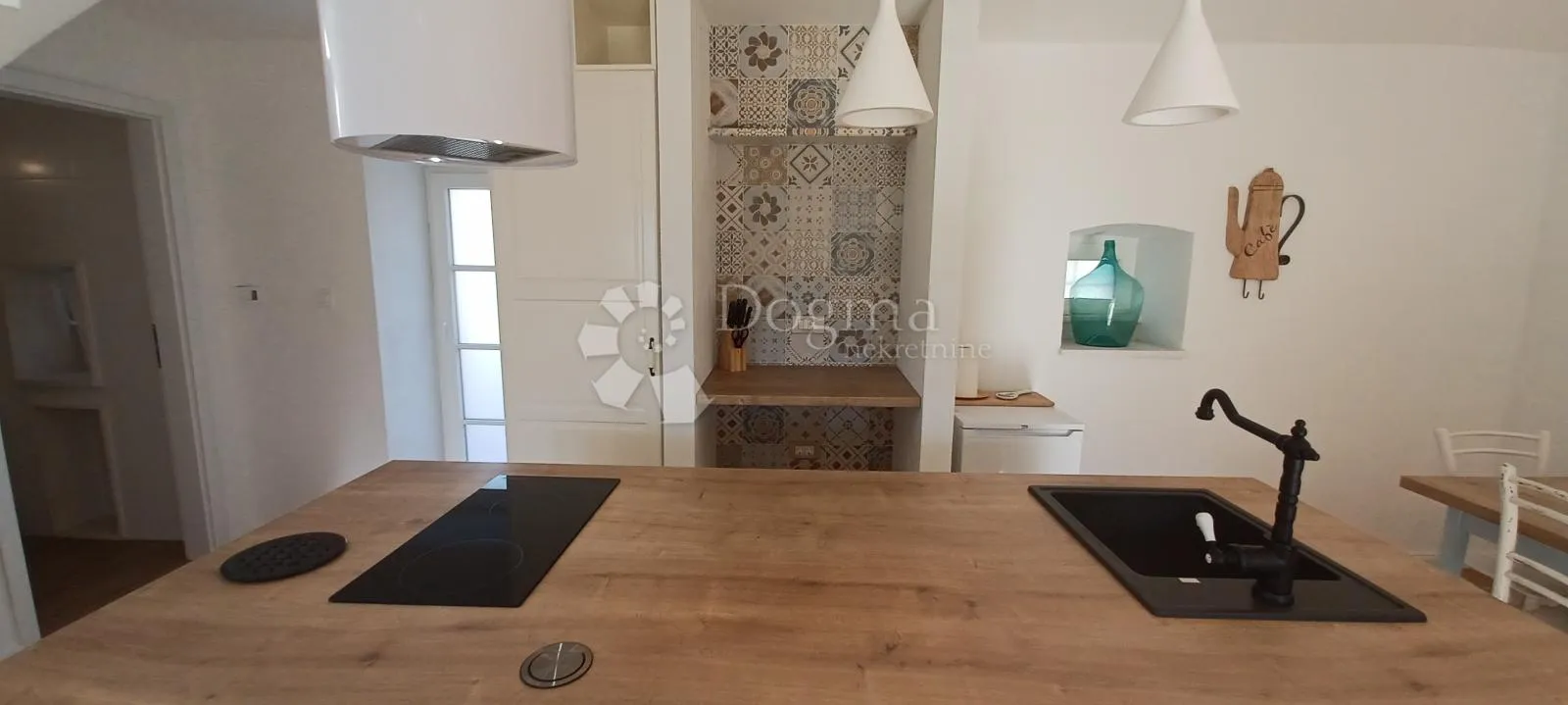 sunčana kamena oaza mira – otok krk - slika 4