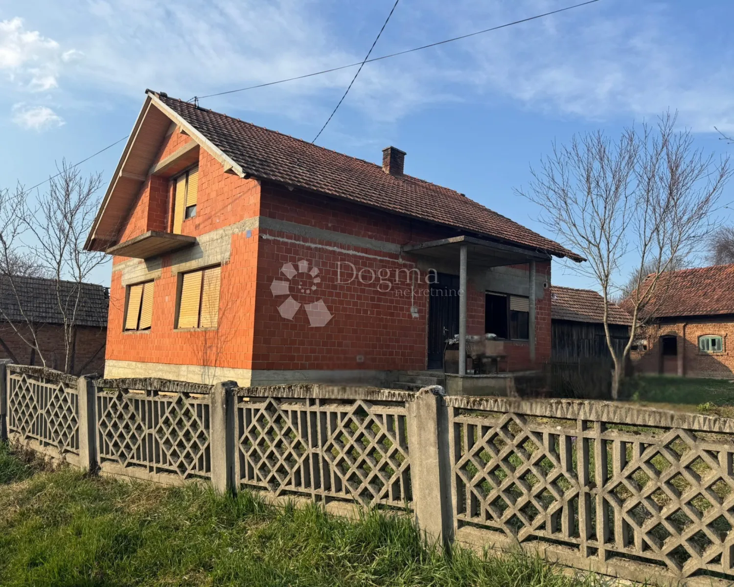 Mir i priroda: kuća s gospodarskim objektima i voćnjakom - Pavlovac, Veliki Grđevac