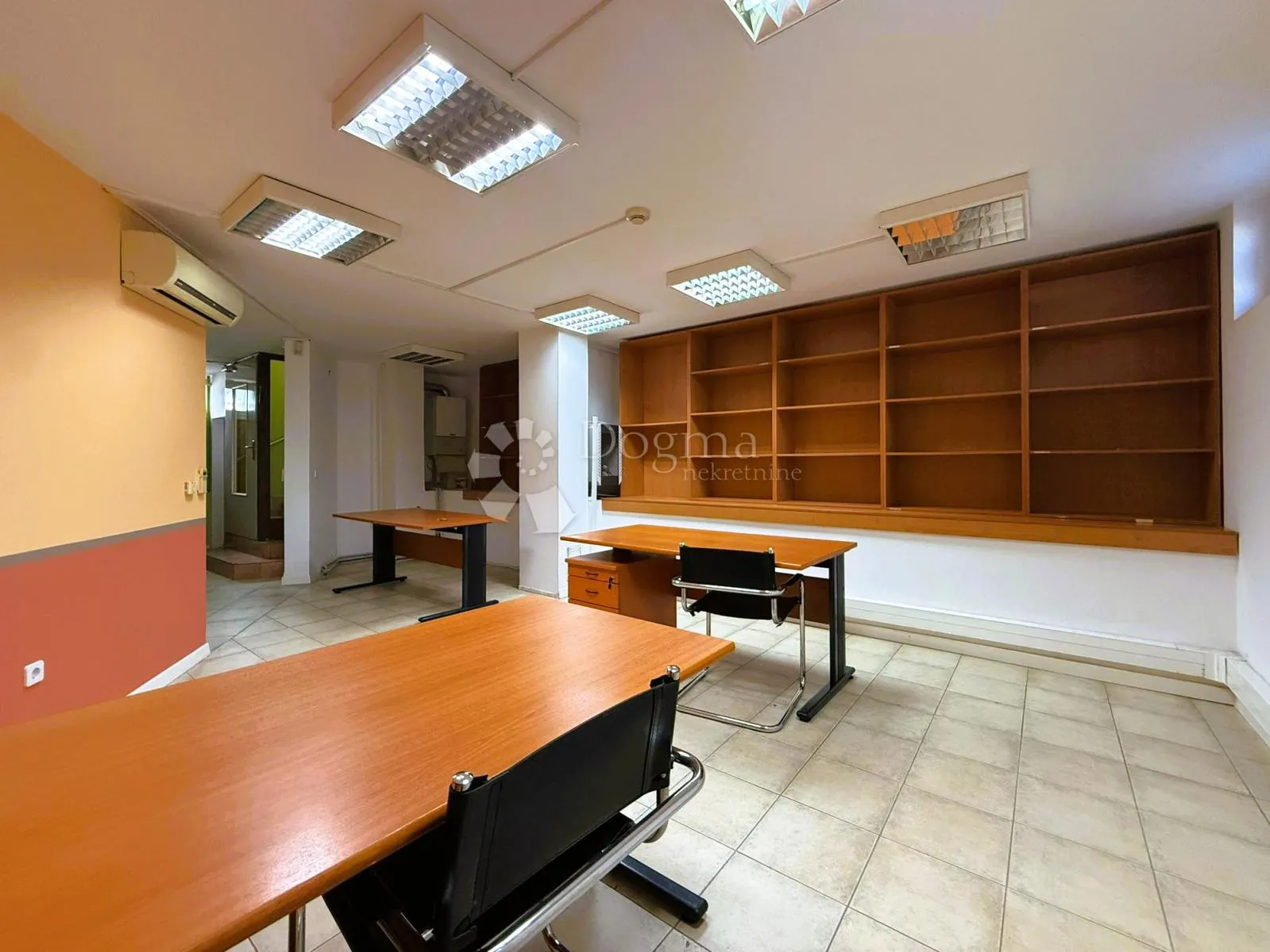 poslovni prostor 93 m² za ordinaciju ili ured - slika 6