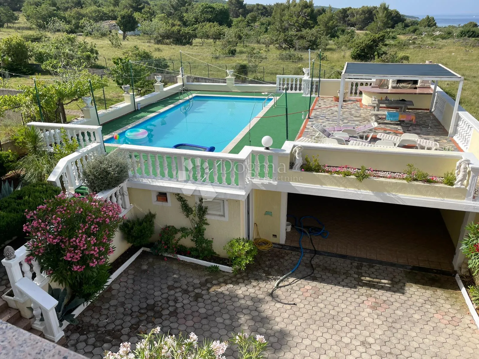 obiteljski apartman sa bazenom - slika 6
