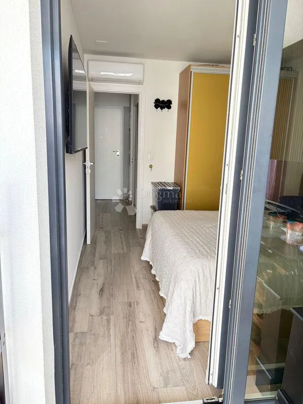 prodaje se moderno uređen jednosobni stan s8 na prizemlju – duilovo, split - slika 6