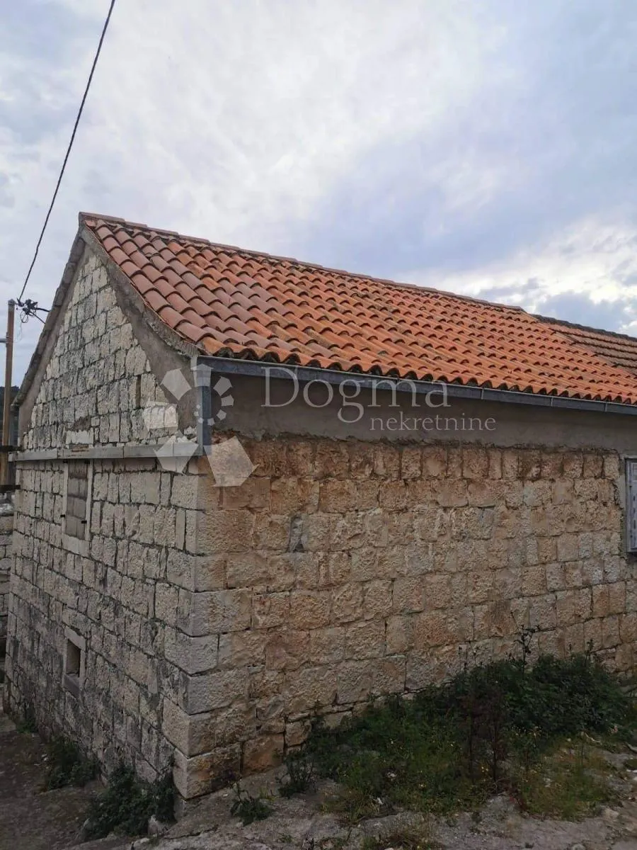 kamene kuće uz obalu - potencijal za turistički najam - slika 6