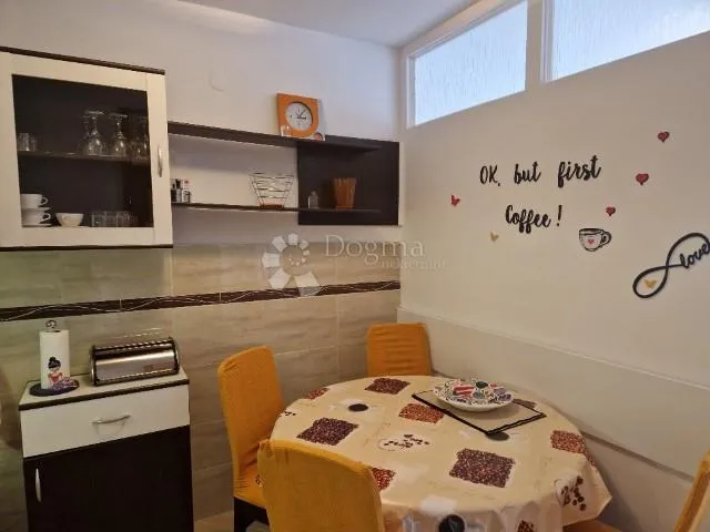 krasan stan za najam u centru turnića - slika 2