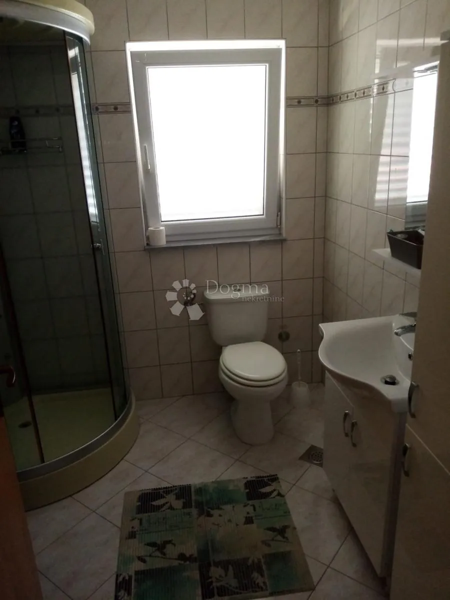 ekskluzivni objekat sa poslovnim prostorima, stanom i 8 apartmana - slika 22