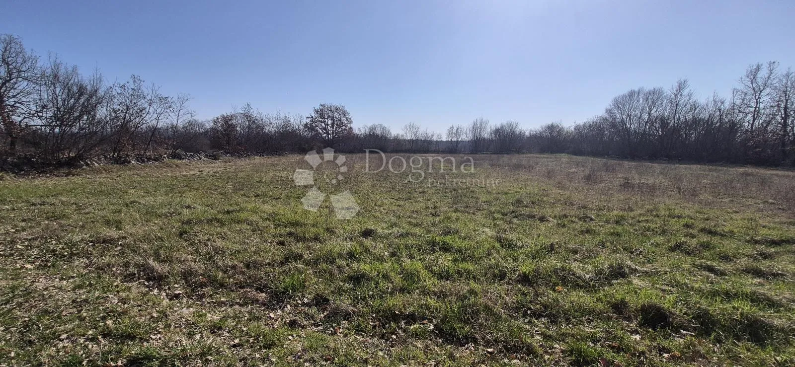 Zemljište za sve poljoprivredne namjene na dohvat ruke površine 3552 m2 - Glavani, Barban